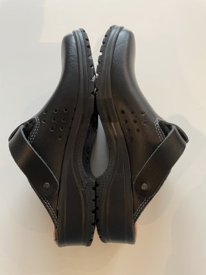 Torpatoffeln Helmjuk toffel med vristrem